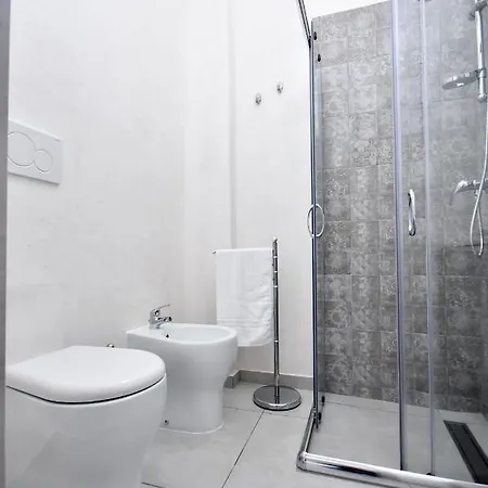 Alojamento de Acomodação e Pequeno-almoço La Nassa 3*