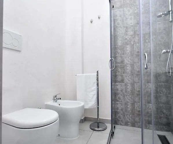 Nocleg ze śniadaniem La Nassa 3*